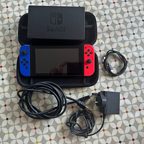 Nintendo switch console - nintendo,