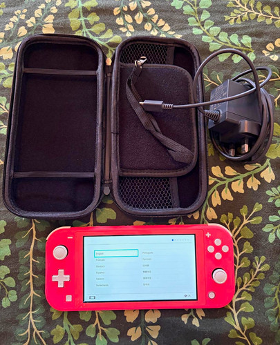 Nintendo switch lite 32gb - lite,