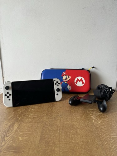 Nintendo switch oled - nintendo,