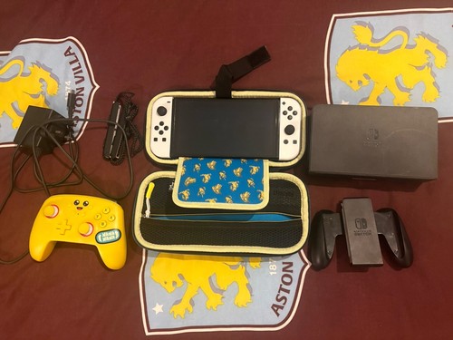 Nintendo switch oled console - nintendo,