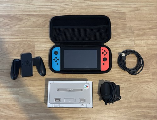 Nintendo switch console - v2,
