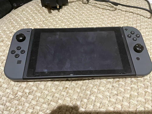 Nintendo switch 32gb console - nintendo,