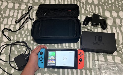 Nintendo switch console bundle - console,