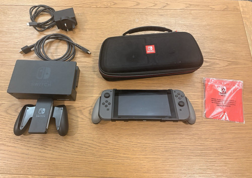 Nintendo switch console - nintendo,