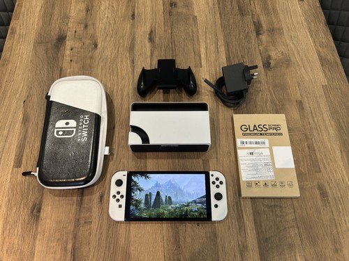 Nintendo switch oled white - nintendo,
